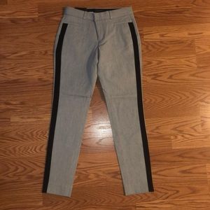 Banana Republic Sloan Curvy Fit pants. Mid rise. Size 0.